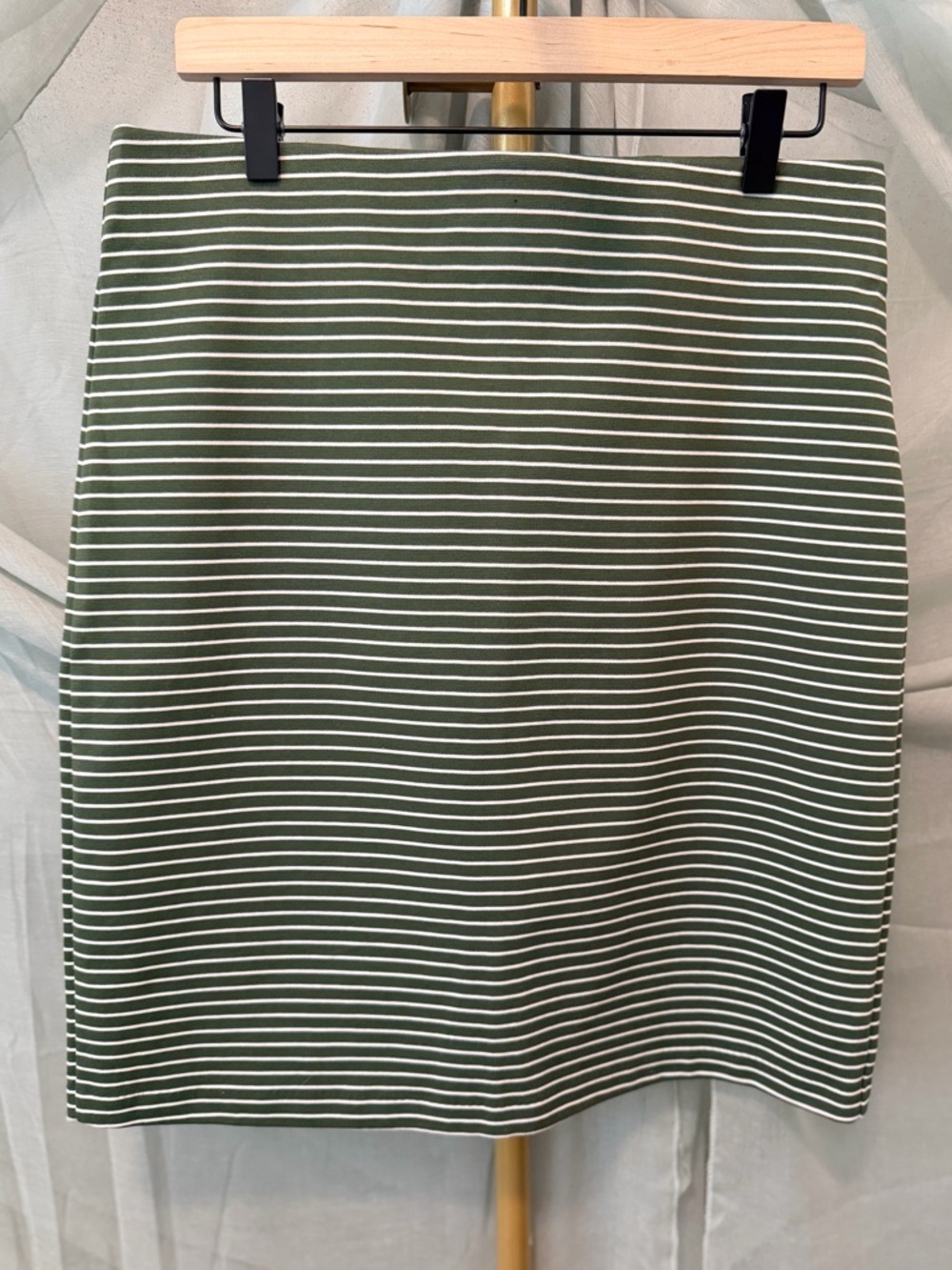 Old Navy Green and White Striped Pencil Skirt - Picture 1 of 5